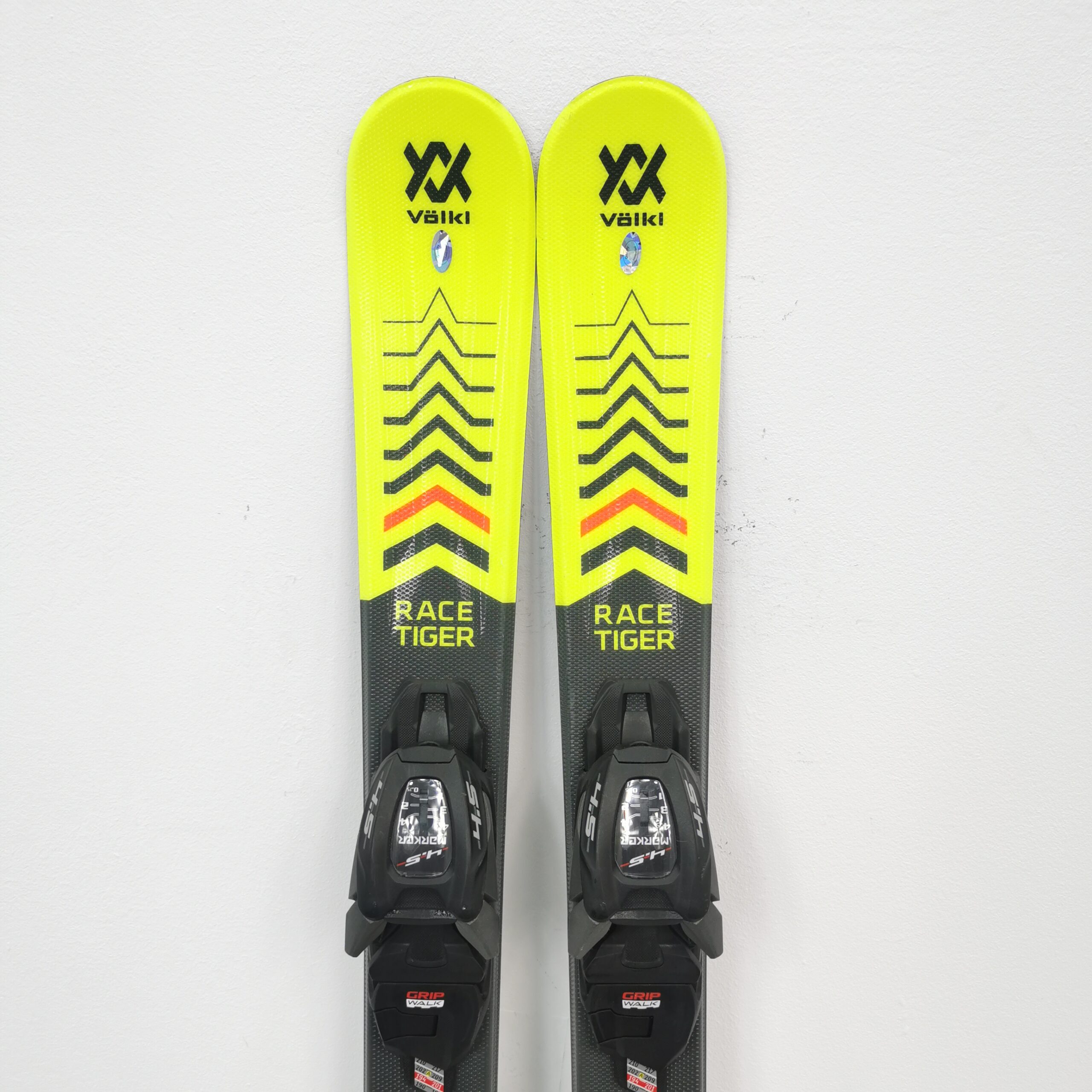IMG_20211001_083535 Schiuri copii sh Volkl Racetiger Junior 90 cm - imagine 1