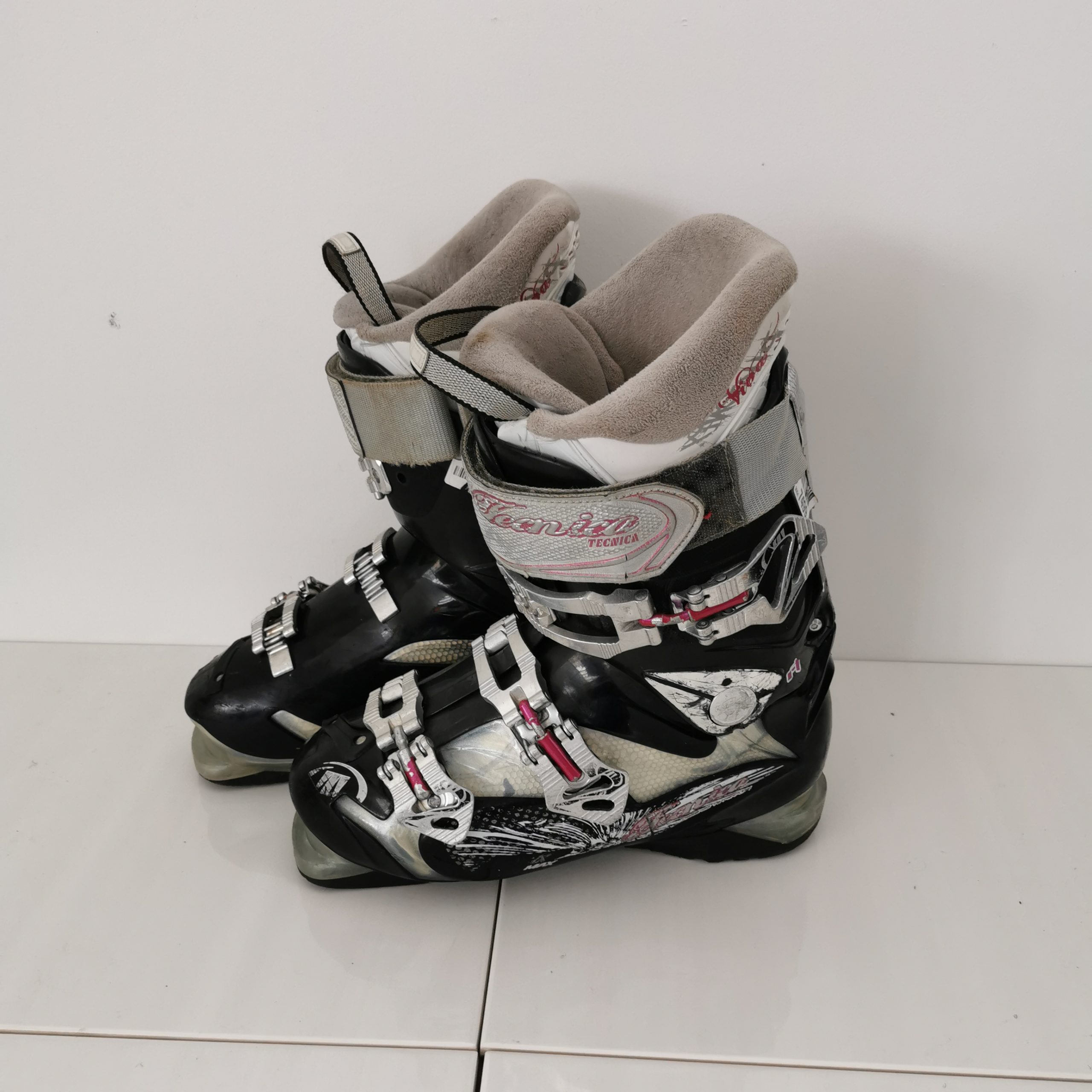 IMG_20210720_120154 Clapari ski sh Tecnica Viva RT, marime 38-39 Eu, 25-25.5 Mondo - imagine 1